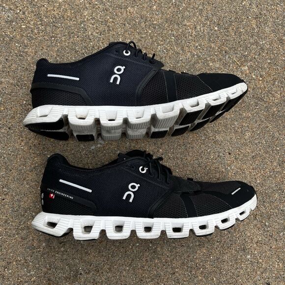 Womens Size 9 On Cloud 5 Black Lifestyle Slip On Athletic Running Sneakers Shoes - Picture 7 of 11